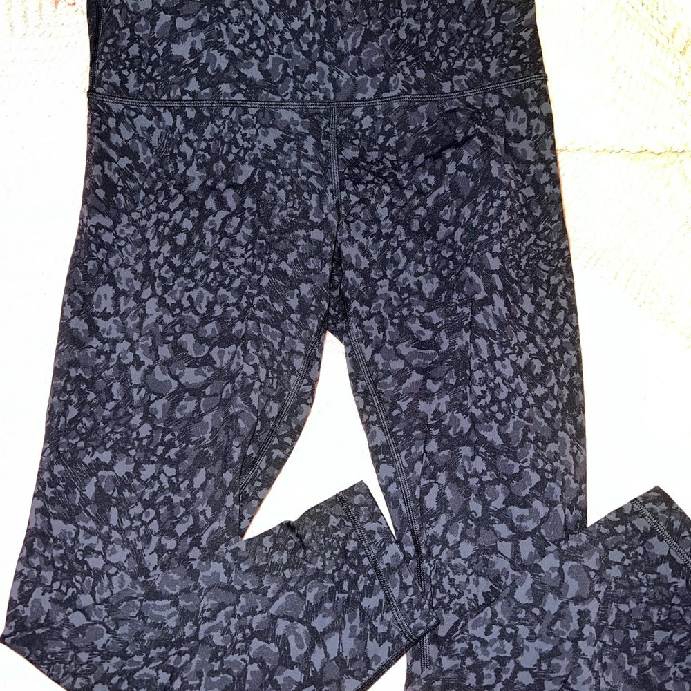 Lululemon align crop leggings